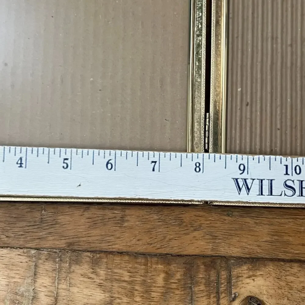 Vintage Hinged Double Picture Frame 7.25